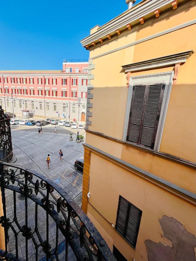 Antica Dimora La Madonnina, Residenza Storica Con Vista Incantevole A Cagliari Apartment Exterior foto